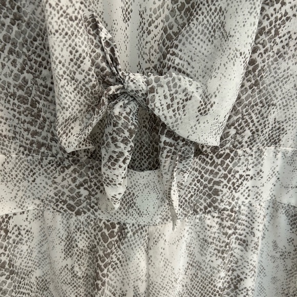 Altar’d State Grey Snake Skin Romper - Picture 3 of 7